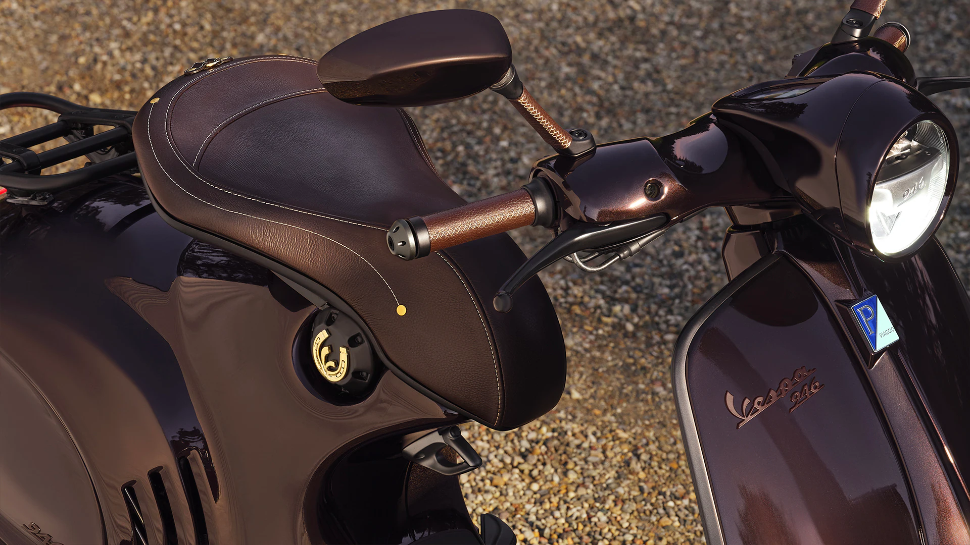 Vespa 946 Horse