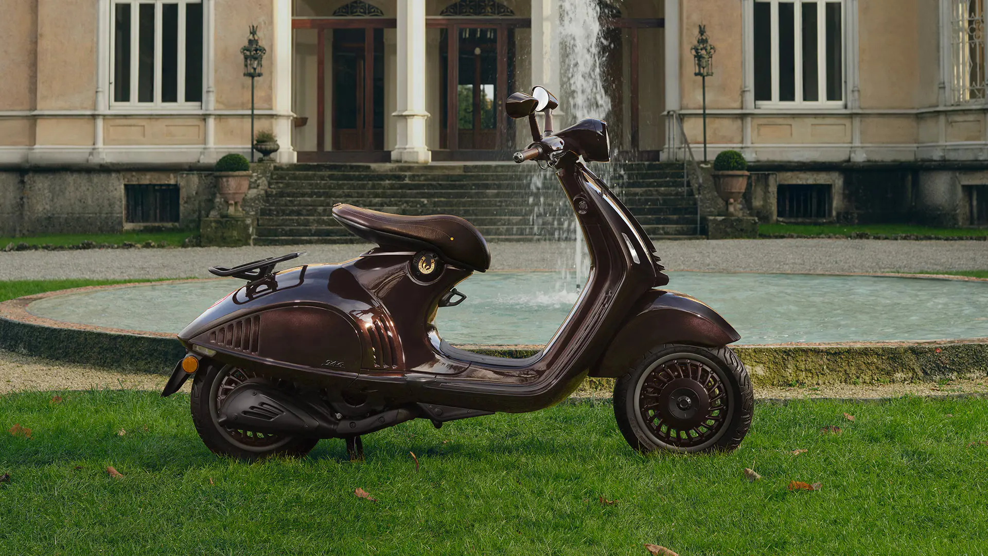 Vespa 946 Horse at SSR Motors Kochi